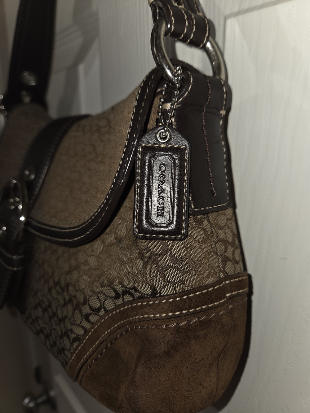 Coach Signature Jacquard Brown Shoulder Bag - Picture 4 of 9